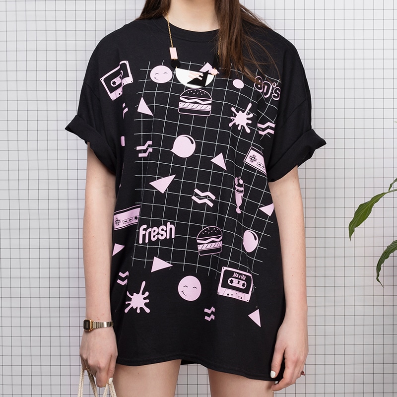 Robe-tee-noir-80's-fresh-carré