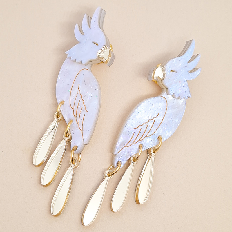 boucles-d-oreilles-cacatoes-blanc-01