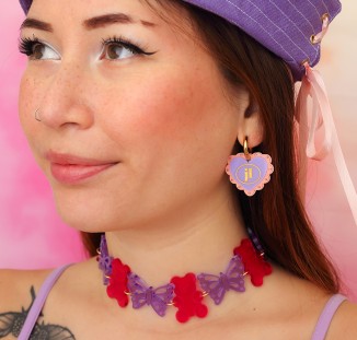 creoles lily locket 02