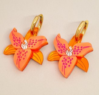 creoles-tiger-lily-03