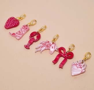 pendentifs charm's love